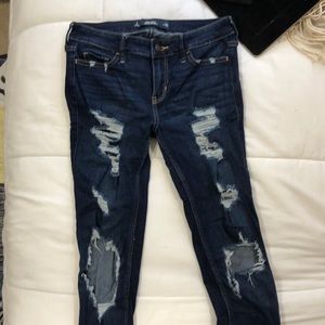 Hollister dark-wash, low-rise, ripped skinny jeans